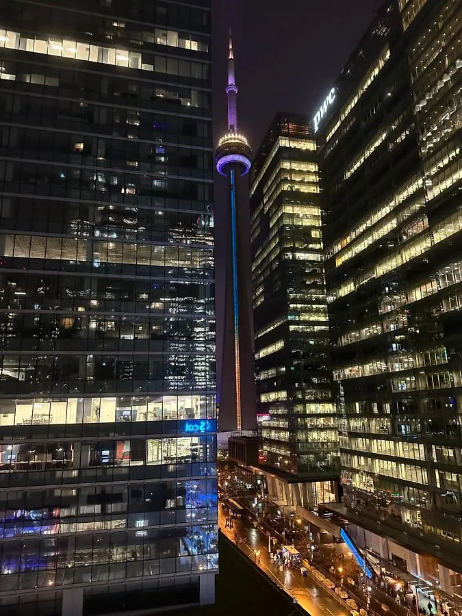 Luxury Downtown Toronto 2 Bedroom Suite With City And Lake Views And Free Parking 아파트